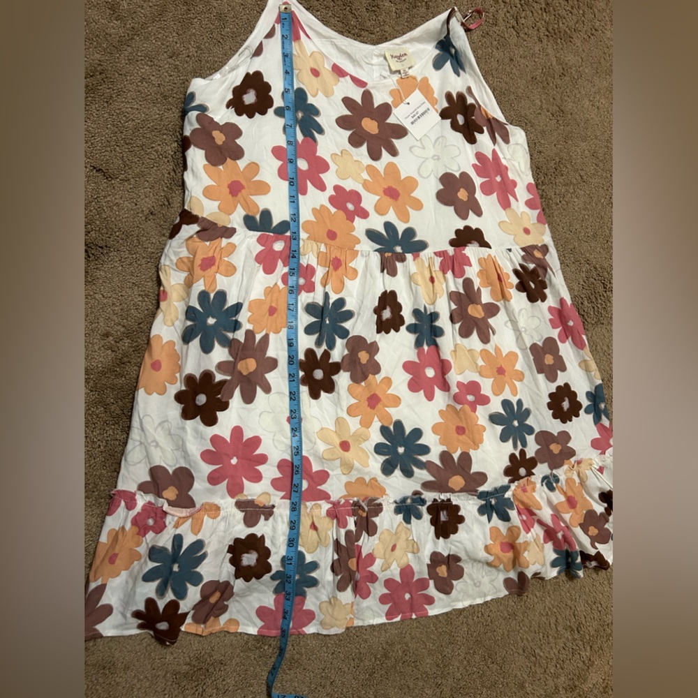 Haden spaghetti strap dress. New flowered sundress. Size 1XL